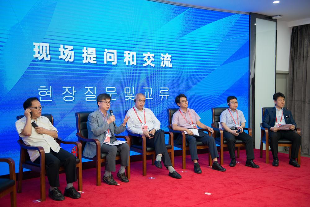 参会嘉宾与现场观众互动交流,王阳明,王守仁,阳明文化